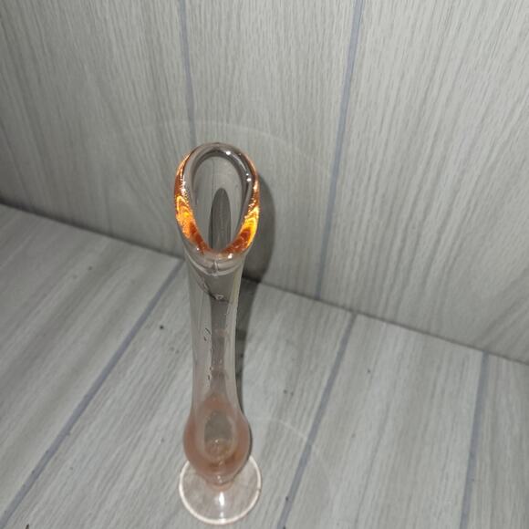 Vntg Pink Depression Swung Glass Fluted Bud Vase With Flower MCM 10" Read - Picture 9 of 9